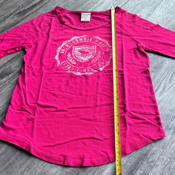 ❤️ Abercrombie & Fitch XS Vintage 3/4 sleeve Fuscia Logo Top Chic Stylish - Picture 5 of 8